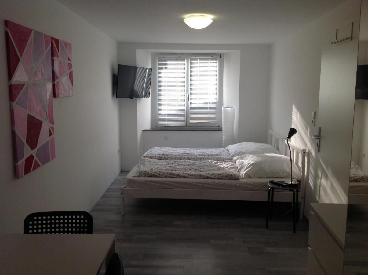 Stadtmitte Ferienwohnung Waldshut Buitenkant foto